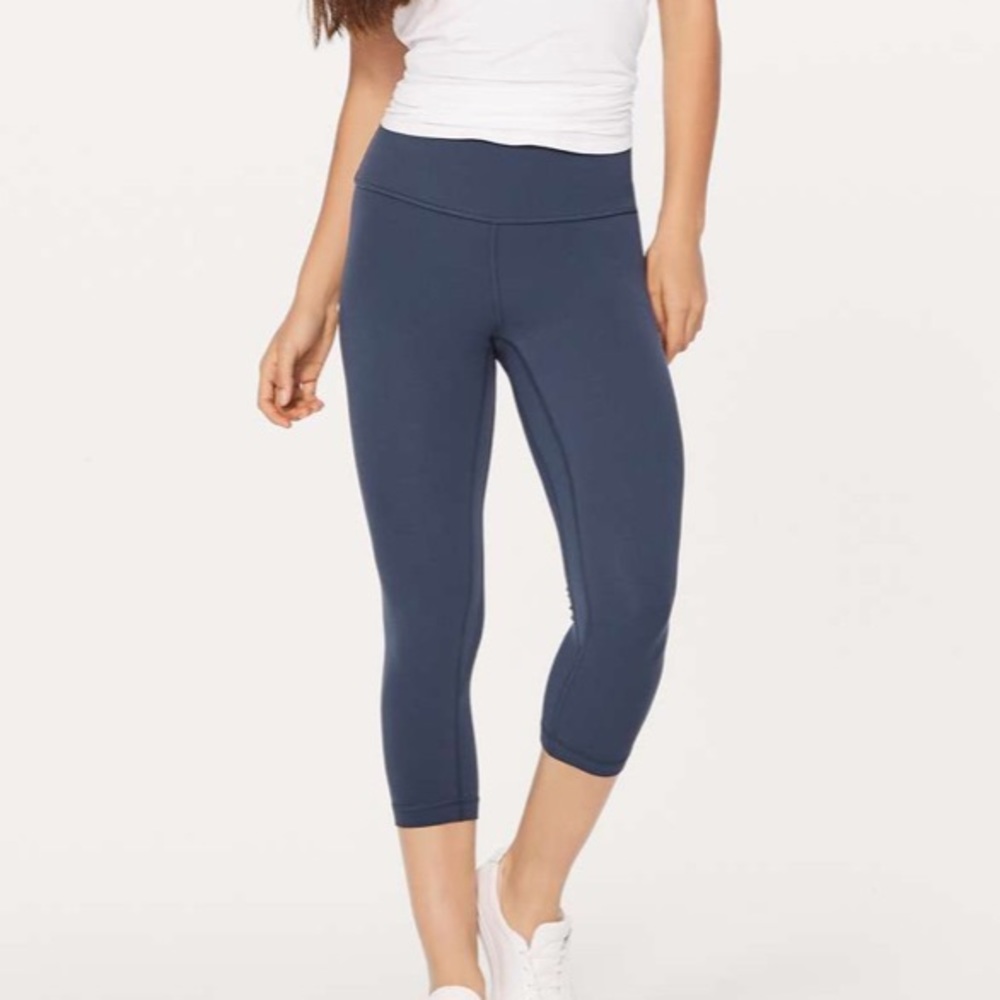 Lululemon Align Crop (19") Navy Blue